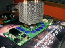Arctic Cooling Freezer sur Gainward 7800 GTX 512MB