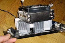 Maintenant, c'est un Thermalright SI-97...