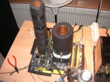 Extreme o/c : ATI X1800XT vs nVidia 7800GTX 512MB