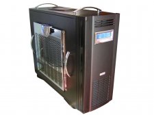 Titan Robela : la watercase ultime ?